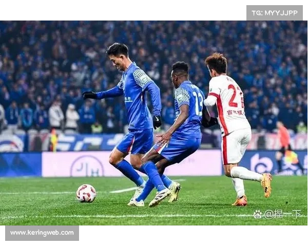 申花补时绝杀被判无效引热议 球迷质疑判罚引发激烈讨论 申花补时绝杀被判无效引热议 球迷质疑判罚引发激烈讨论