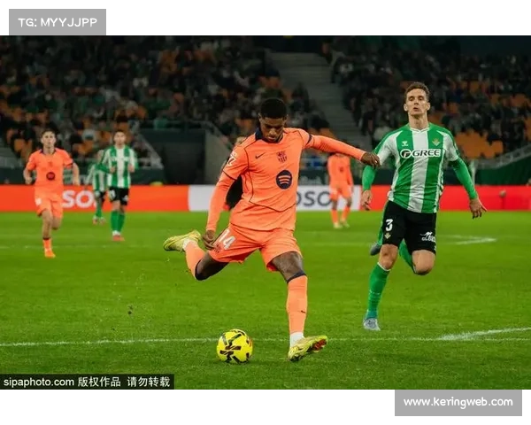 巴萨5-3客胜皇家贝蒂斯，费兰-托雷斯帽子戏法助球队豪取六连胜