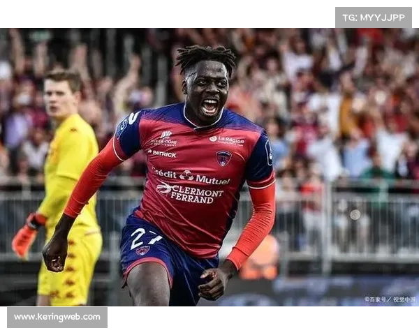 朗斯7连胜领跑积分榜，无欧战分心专注国内